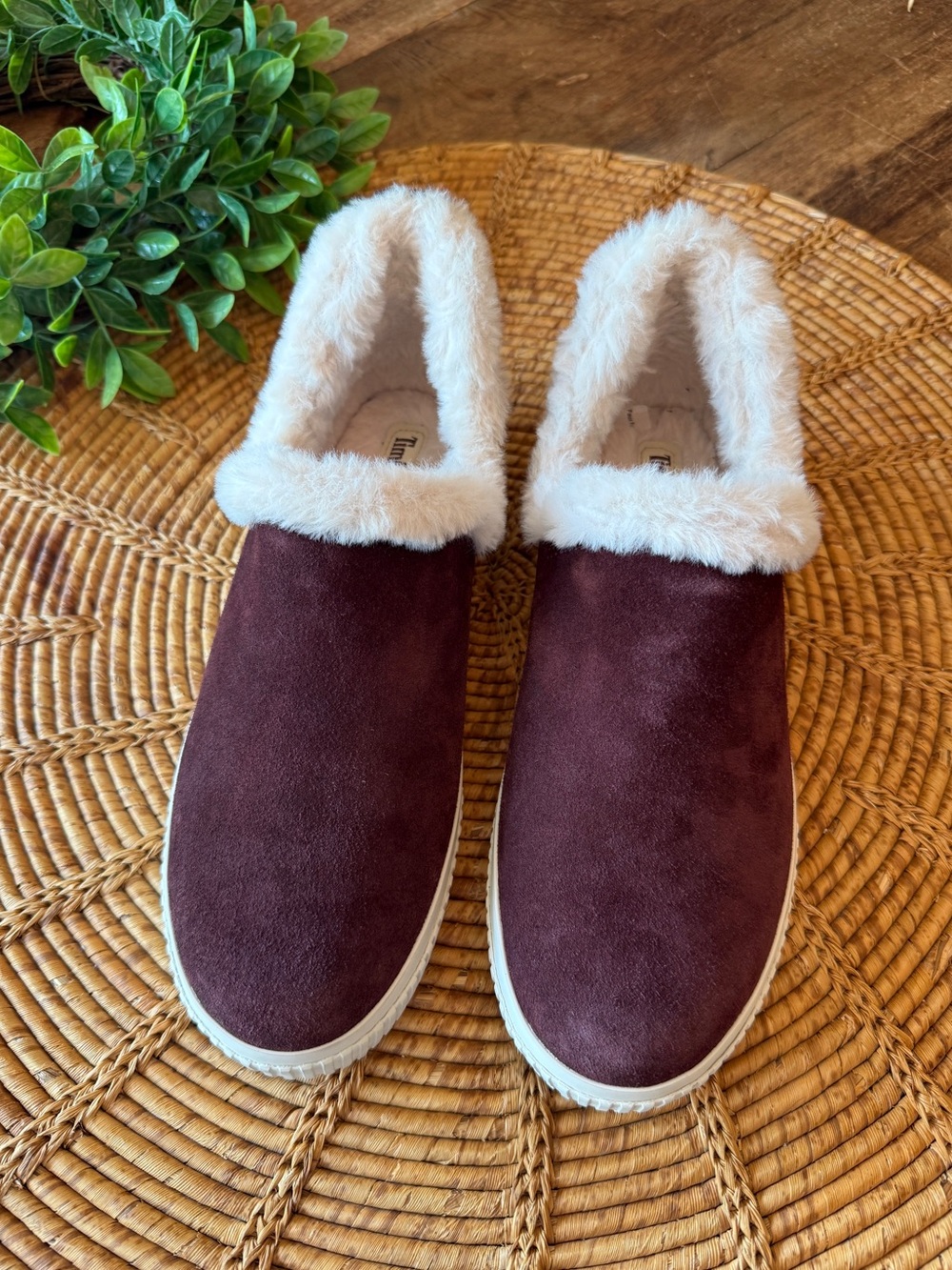Timberland “Skyla Bay” Burgundy Suede Faux Fur Lined Slip On Shoes